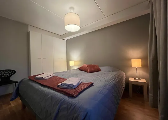 Peaceful Seaside - Sauna, Balcony, Wi-fi *