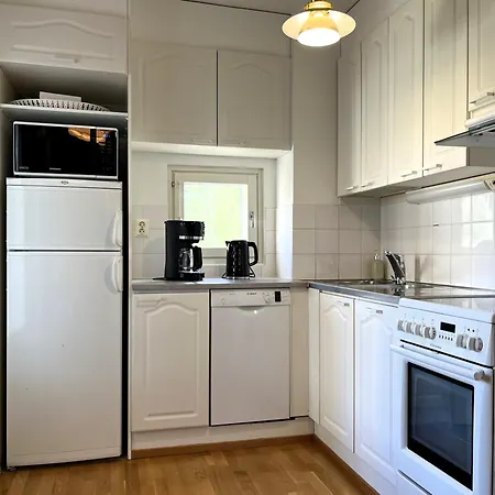 Peaceful Seaside - Sauna, Balcony, Wi-fi *